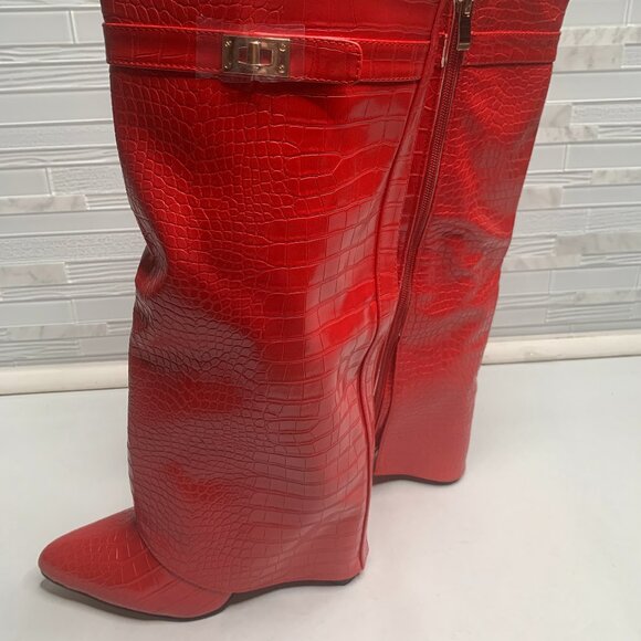 Women Faux Leather Knee High Boots Fold Over Pointed Toe Gold Hardware - Picture 2 of 8